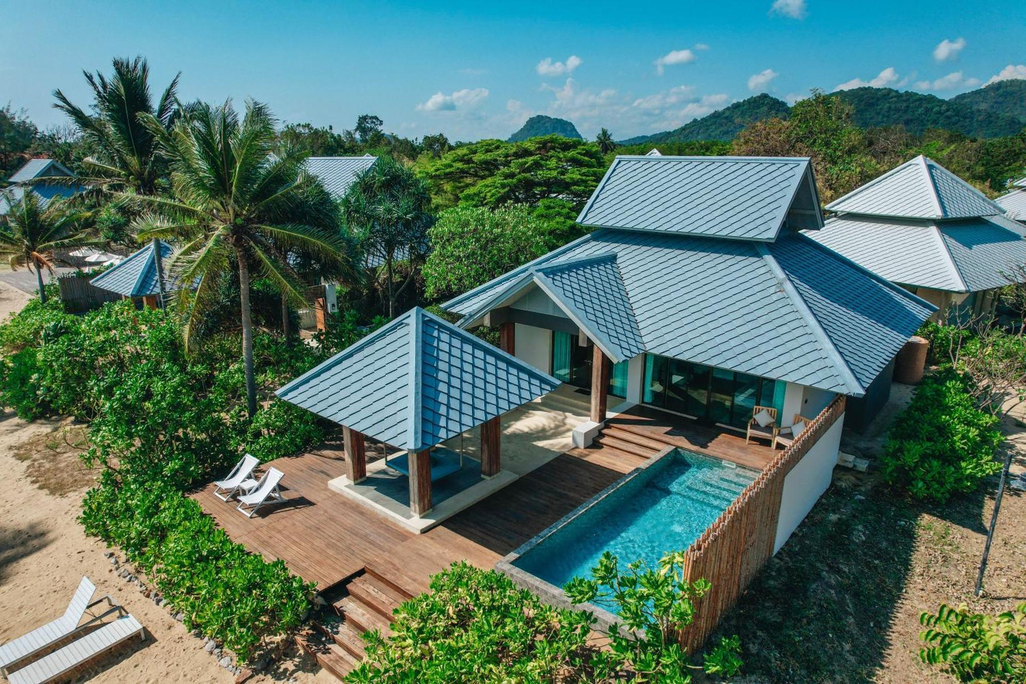 Sirarun Resort Ban Krut  Exterior photo